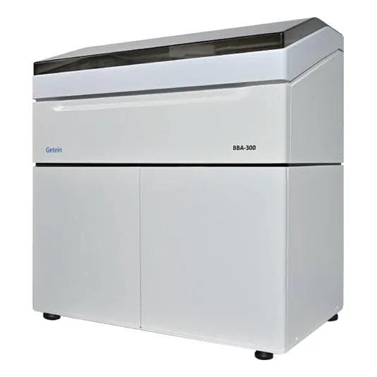 CM-400 clinical chemistry analyzer